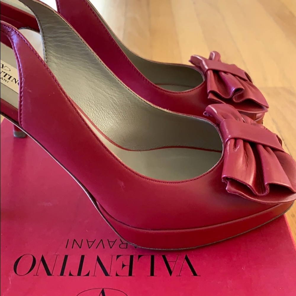 Heels - Picture 8 of 8